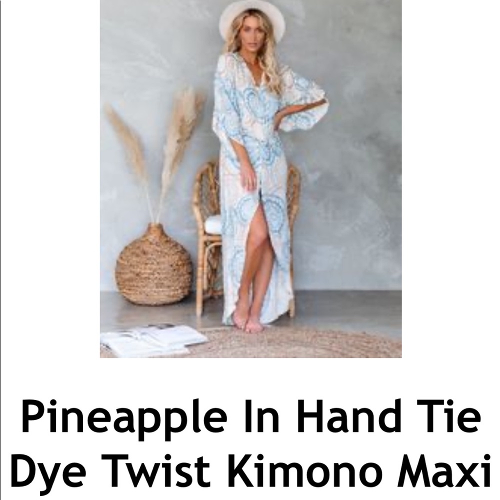 VICI Pineapple in Hand Tie Dye Twist Kimono
